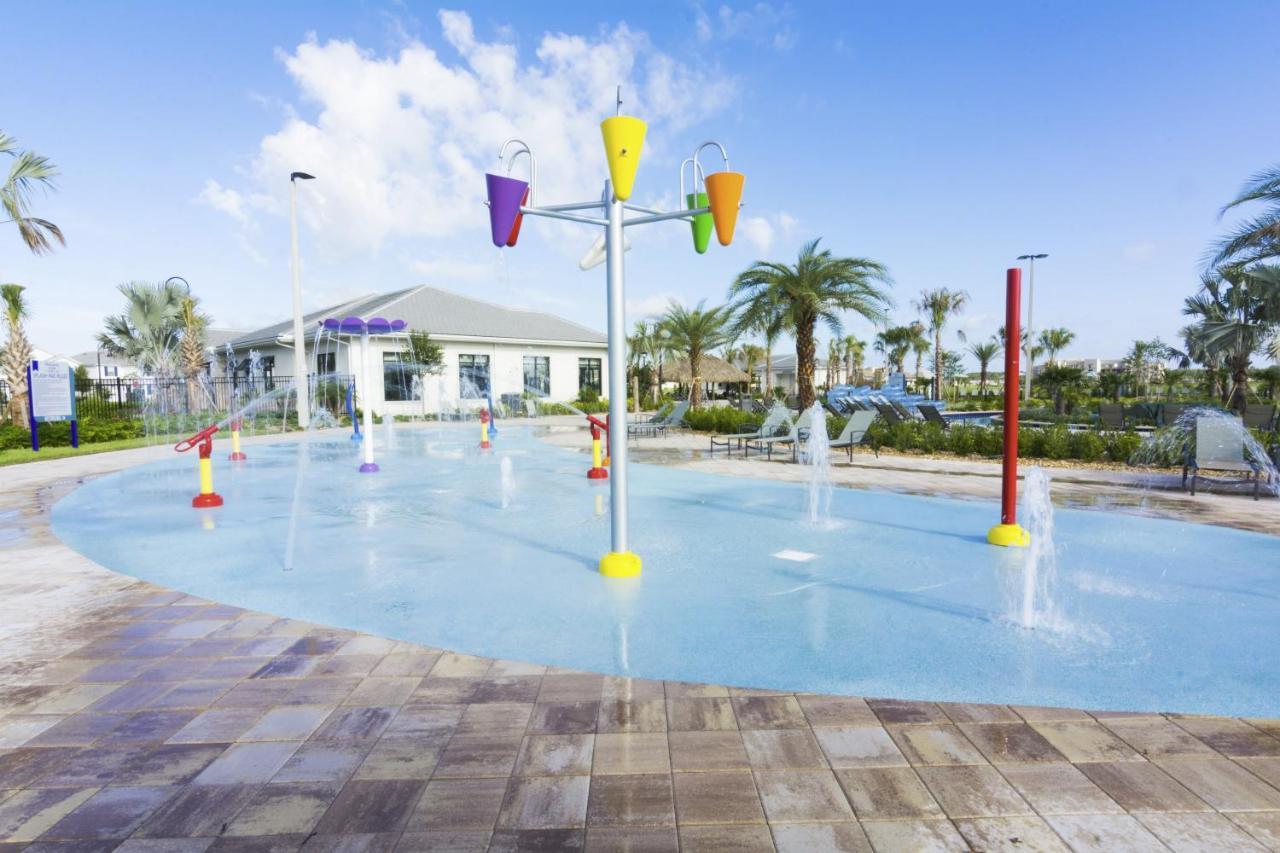 Lovely Vacation Townhouse With Pool Sl3103 赫特斯克里克 外观 照片