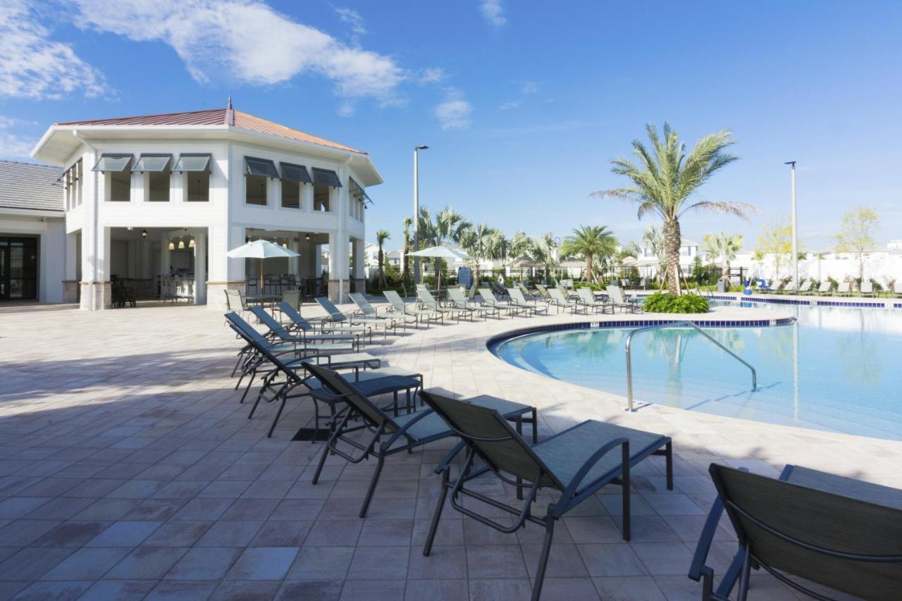 Lovely Vacation Townhouse With Pool Sl3103 赫特斯克里克 外观 照片